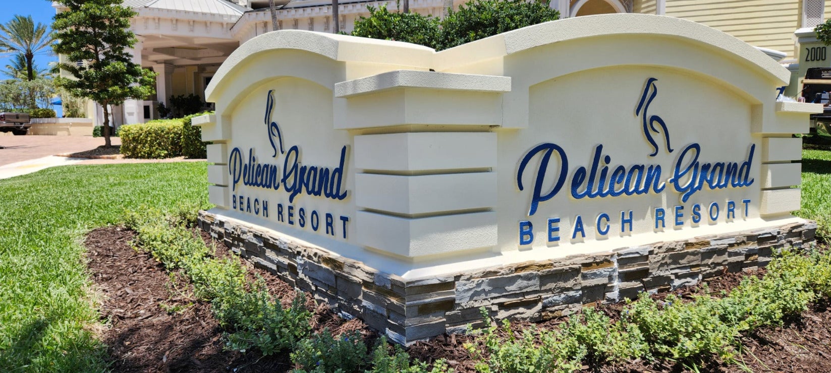 Custom Outdoor Signs for Business