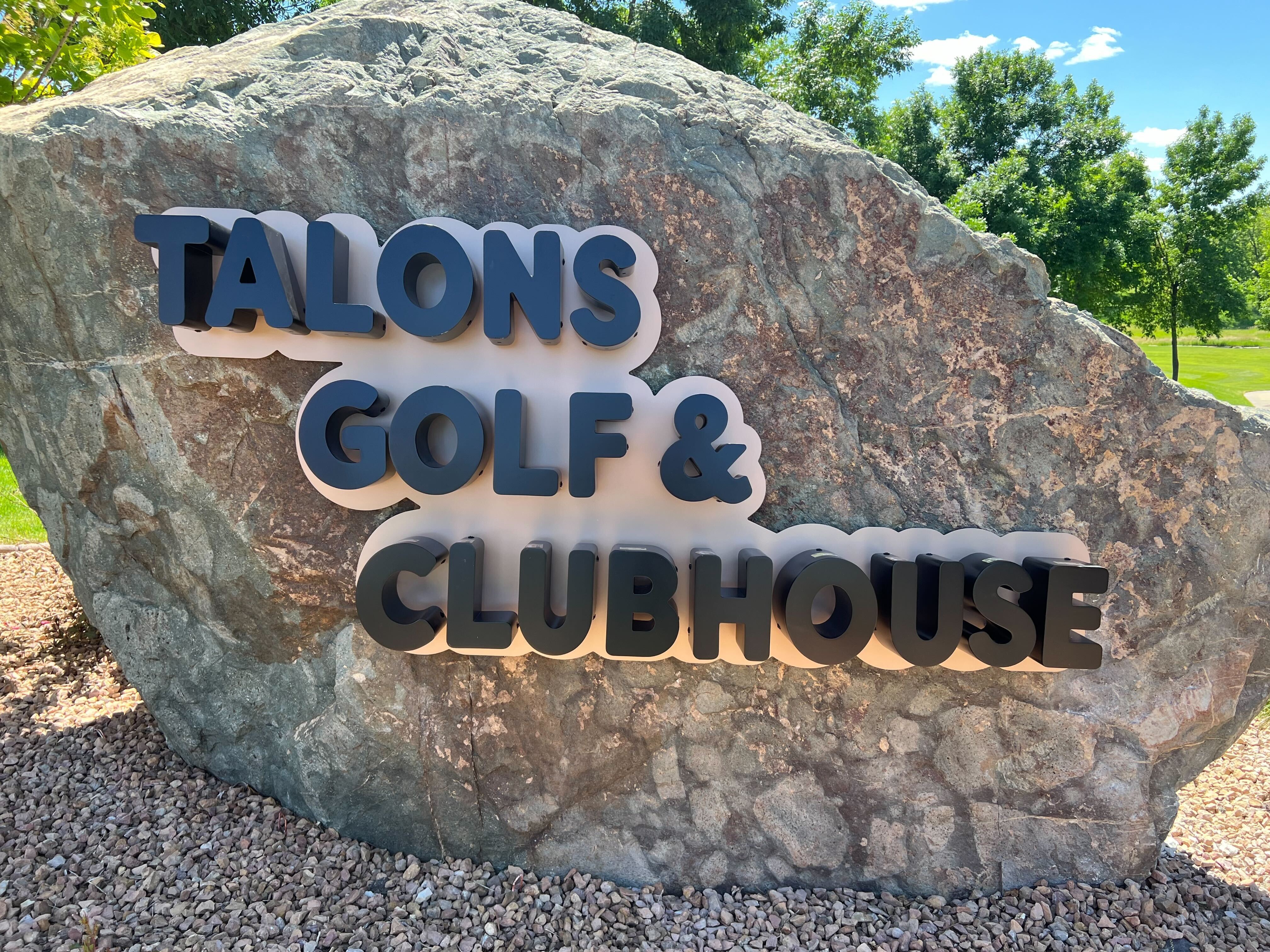 Outdoor Illuminated & Backlit Signs