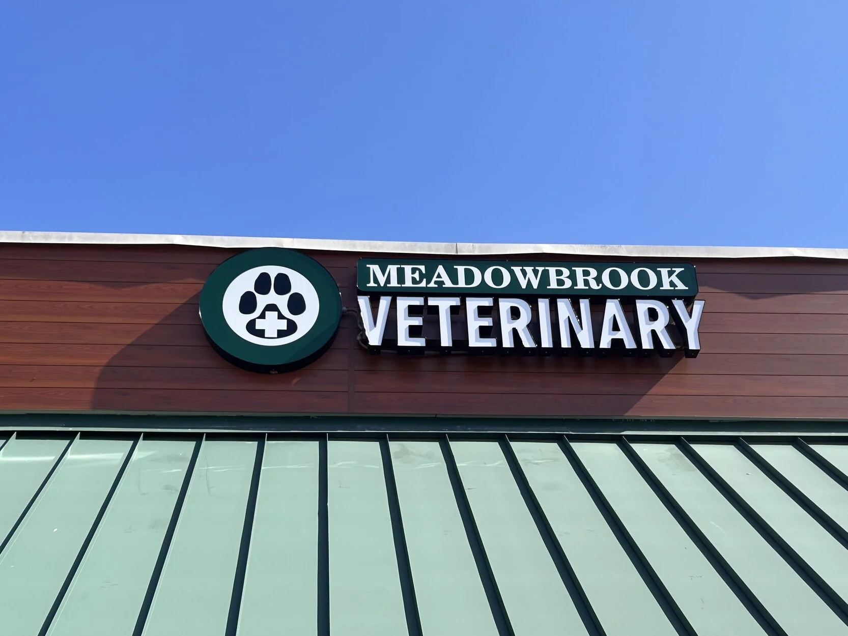 Custom Outdoor Signs for Business