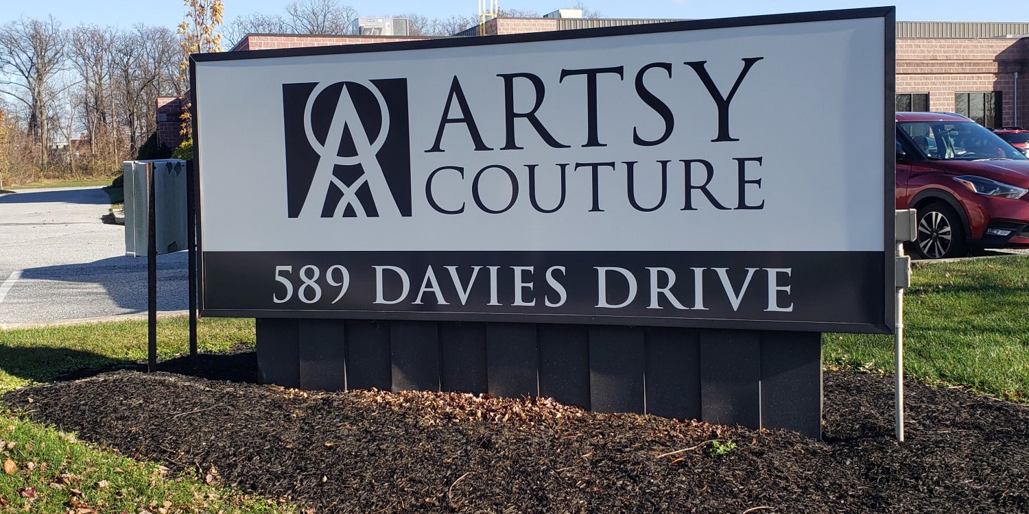 Business & Company Signs