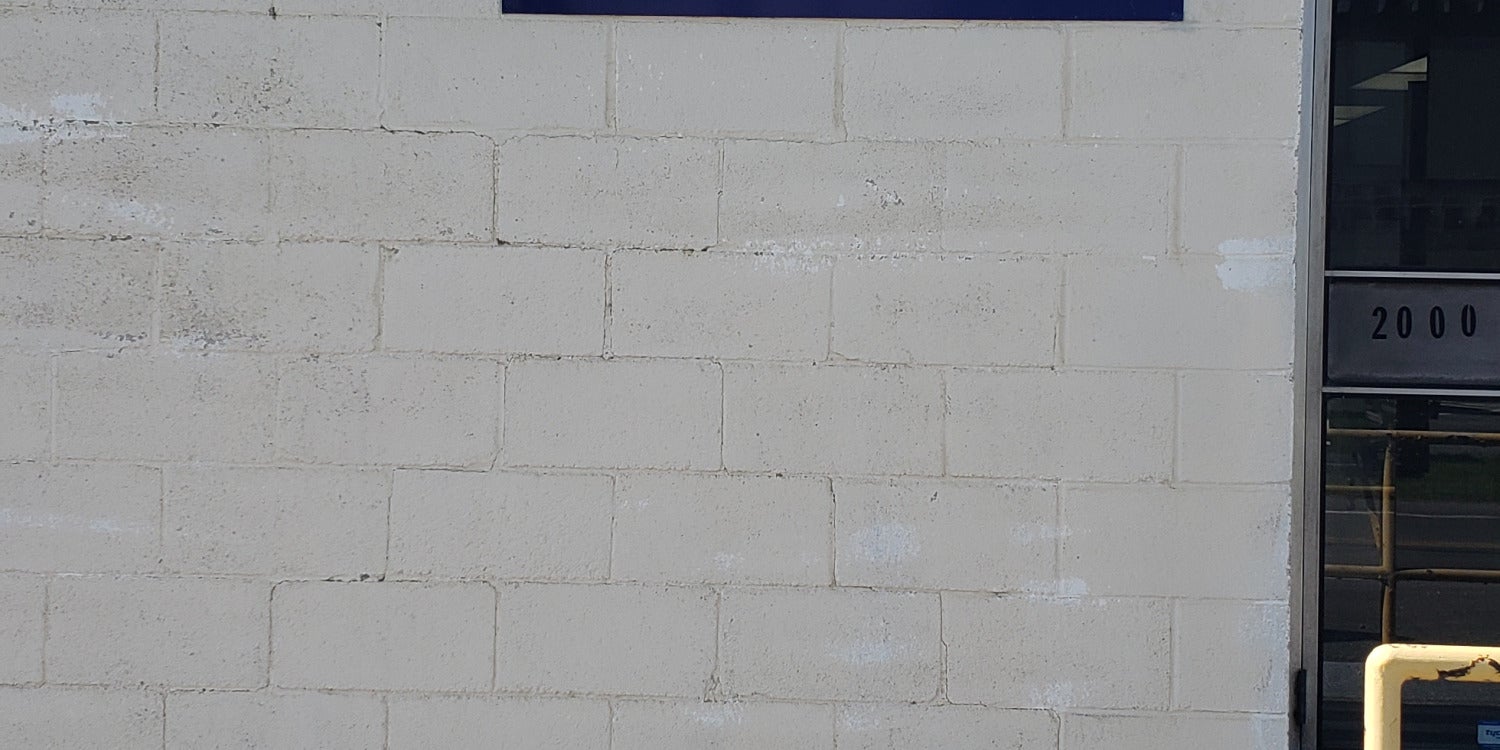 Building & Commercial Signs