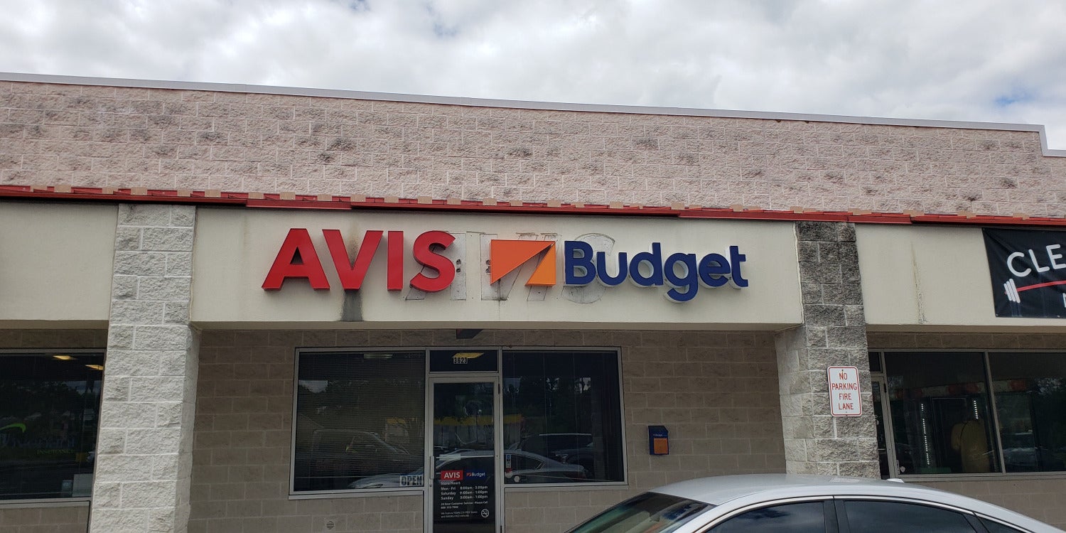 Outdoor Illuminated & Backlit Signs