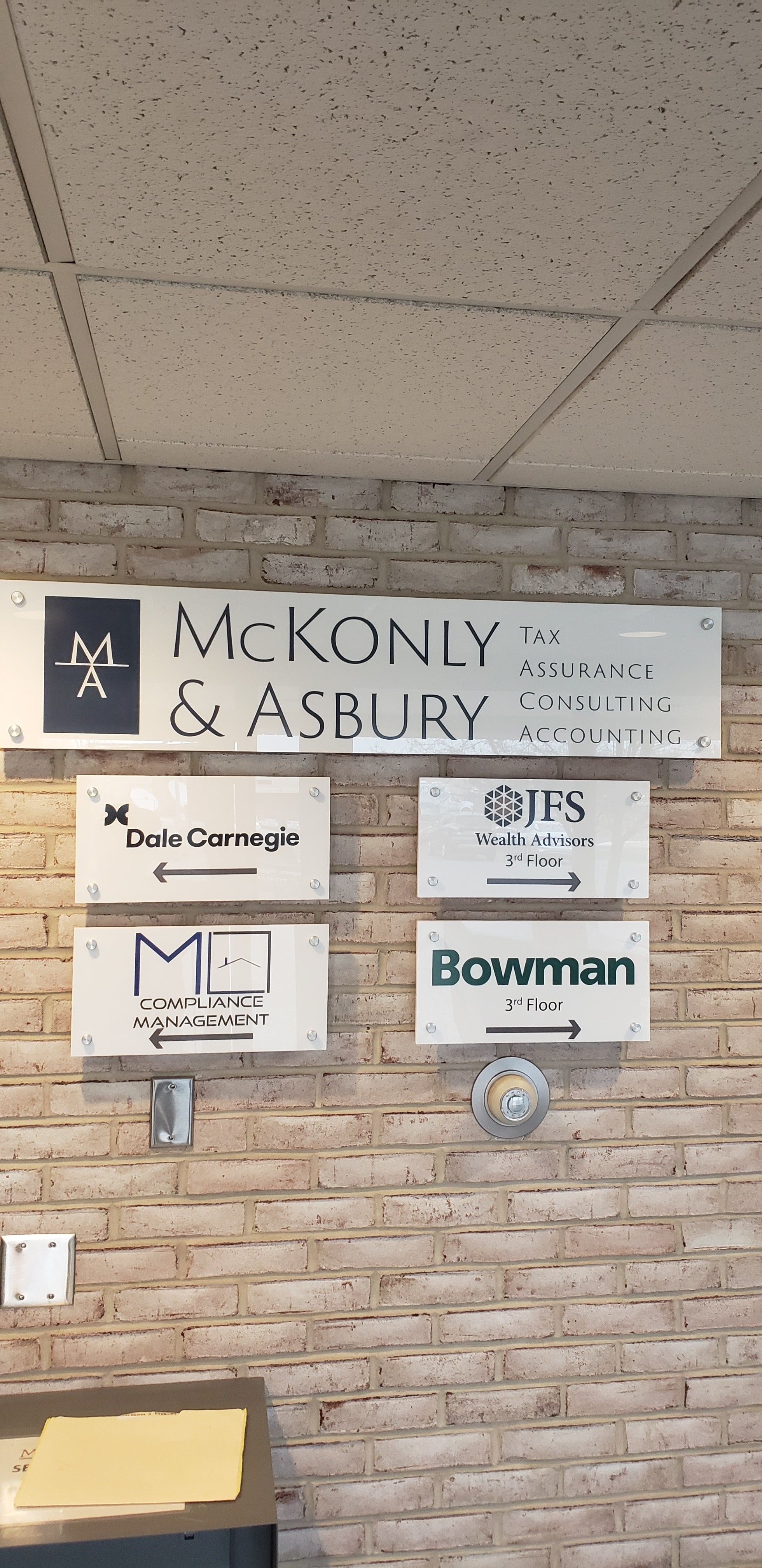 Business & Company Signs