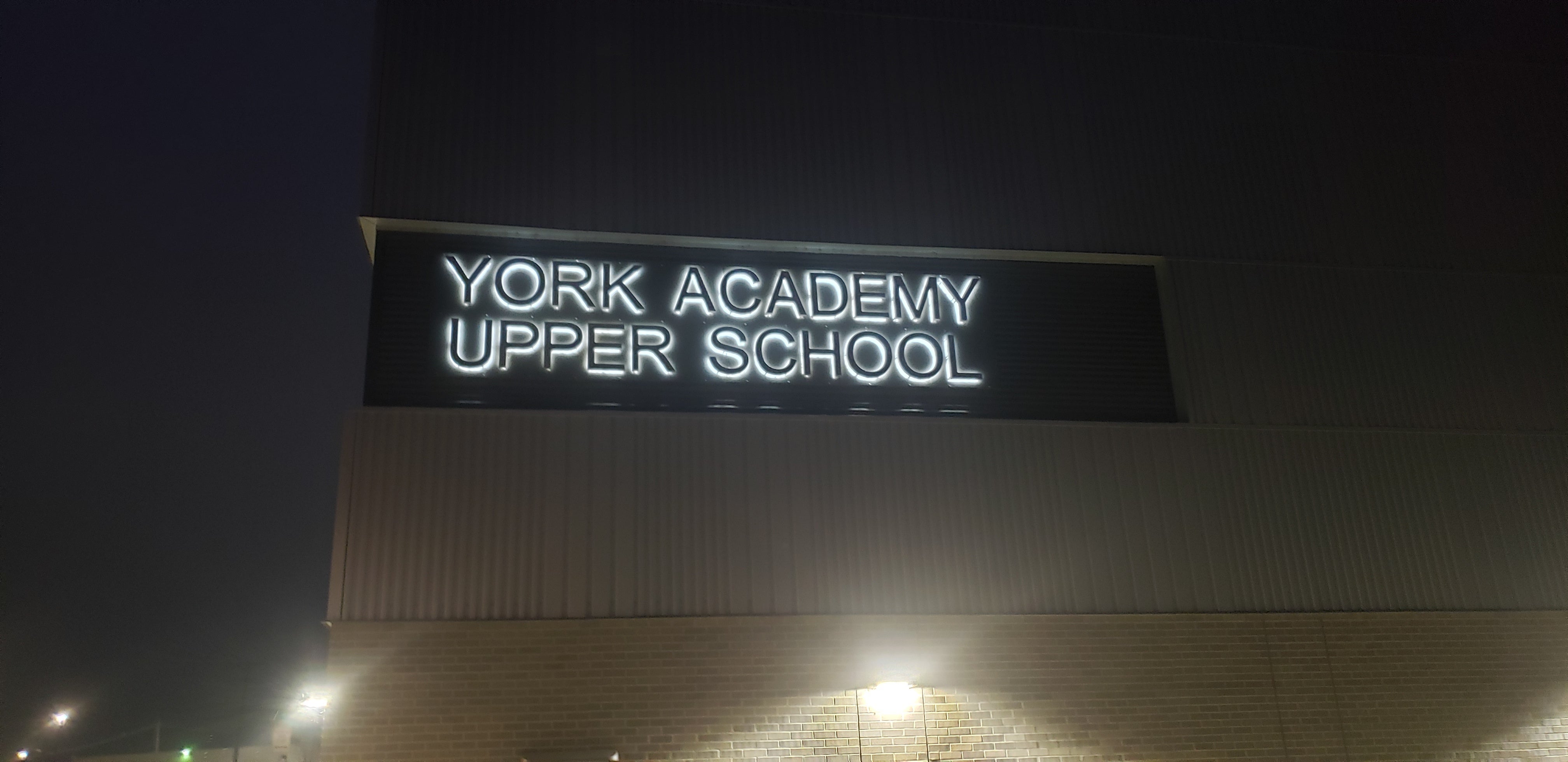 Outdoor Illuminated & Backlit Signs