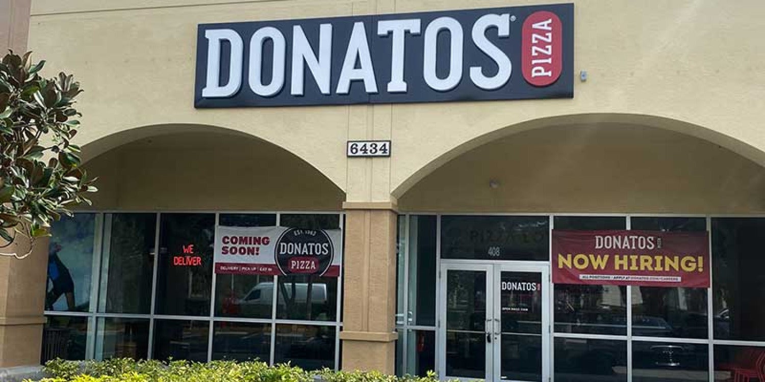 Donatos Pizza Expands "Edge to Edge" Concept into Florida, Creating Jobs and Pizza Paradise Donatos Pizza Expands "Edge to Edge" Concept into Florida, Creating Jobs and Pizza Paradise