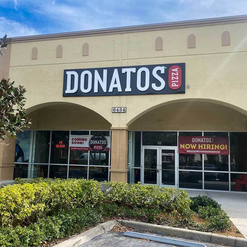 Donatos Pizza Unveils Creamy Parm for Winter Feasts Donatos Pizza Unveils Creamy Parm for Winter Feasts