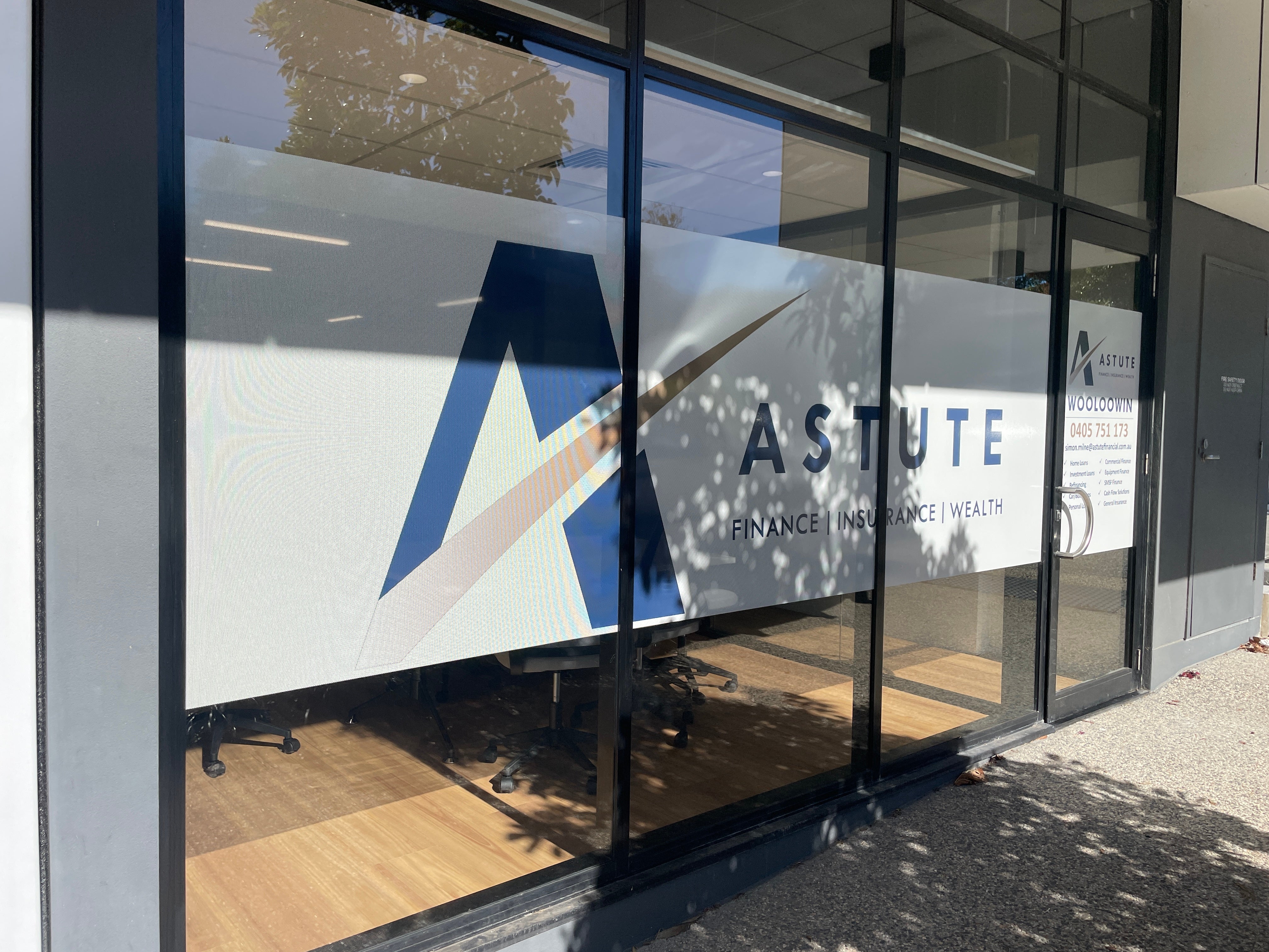 Astute Financial Window Graphic