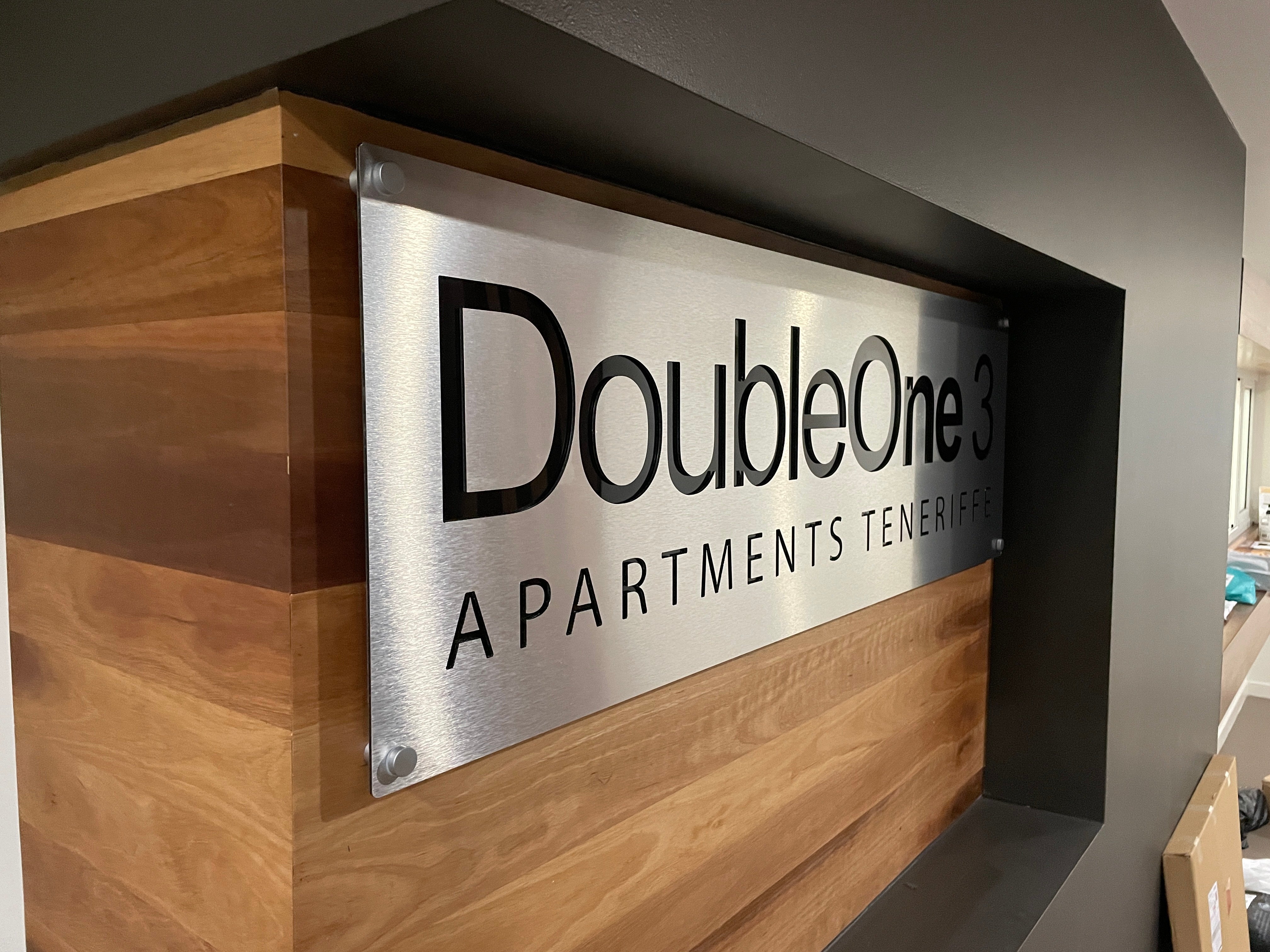 Create the best and most elegant sign
