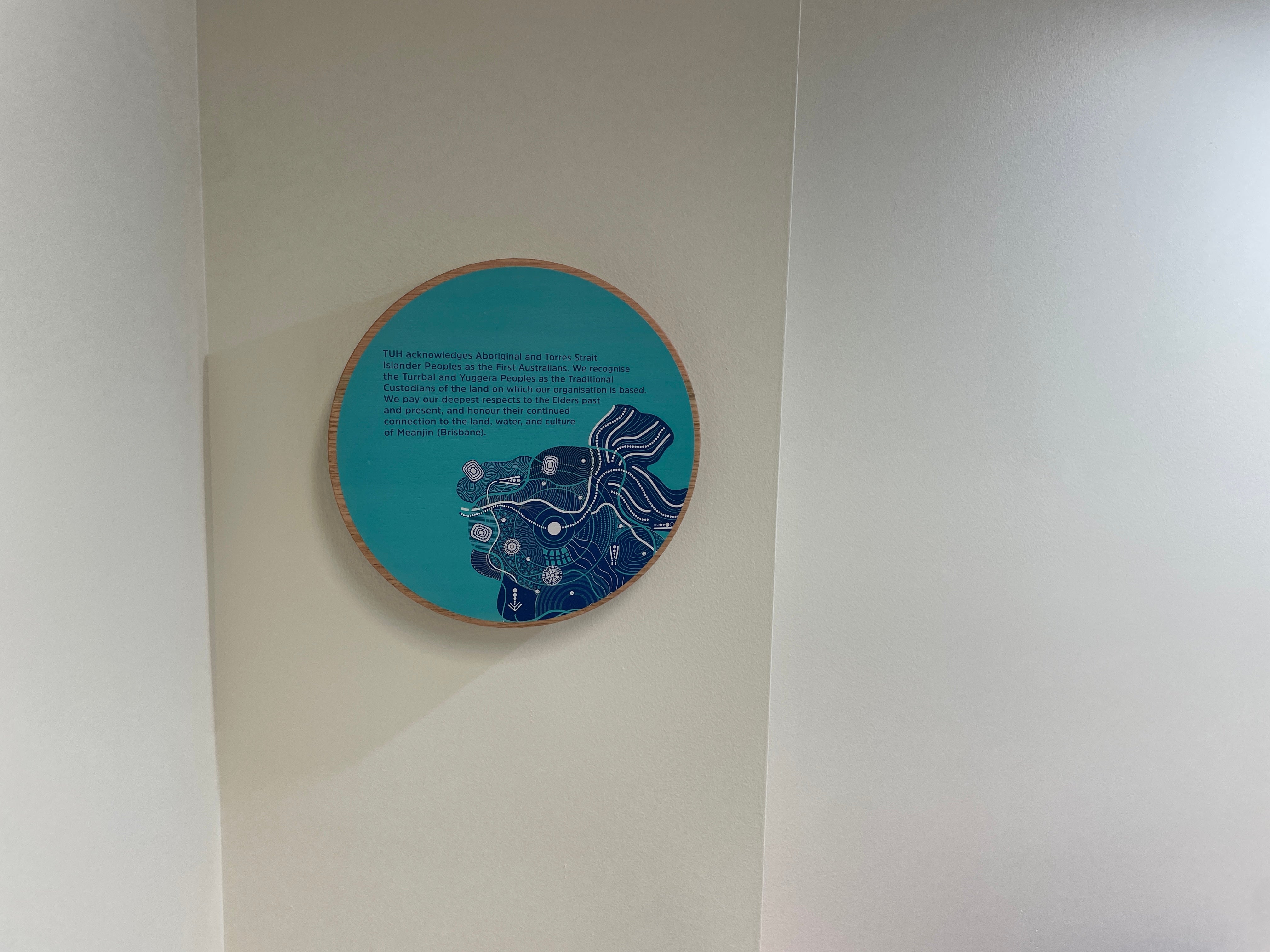 The most appropriate commemorative plaques