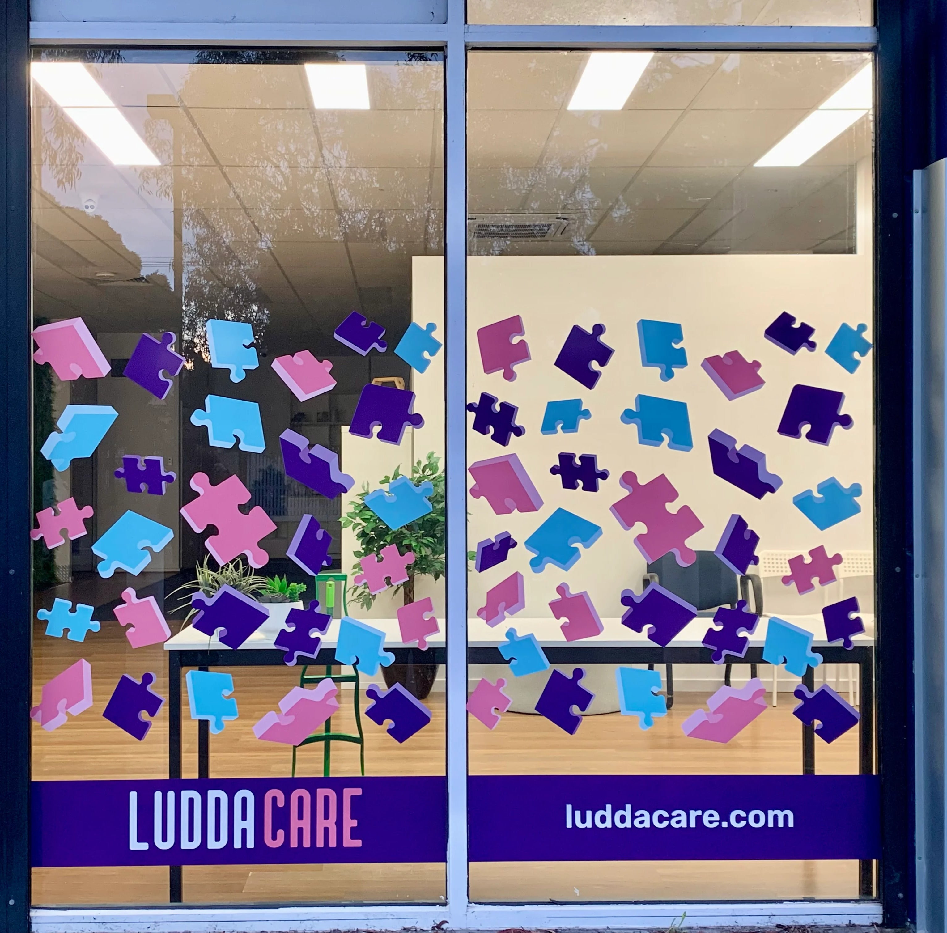Shop Signage - Ludda Care - Preston VIC.