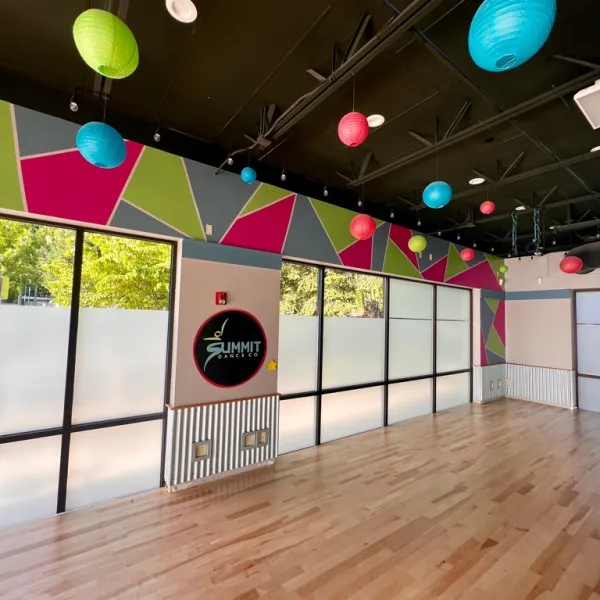 Wall Graphics Create An Environment That Makes You Want to Dance - Summit Dance, Redmond, WA