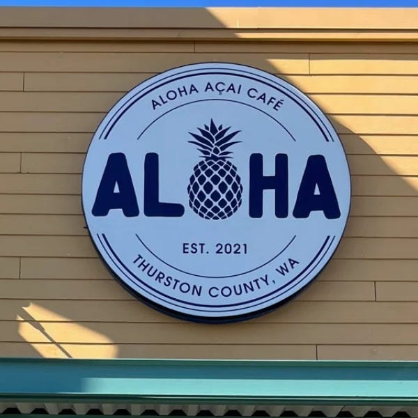 Aloha Acai Round Building Sign