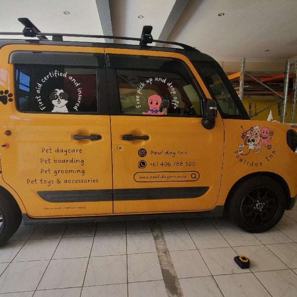 Vehicle graphics