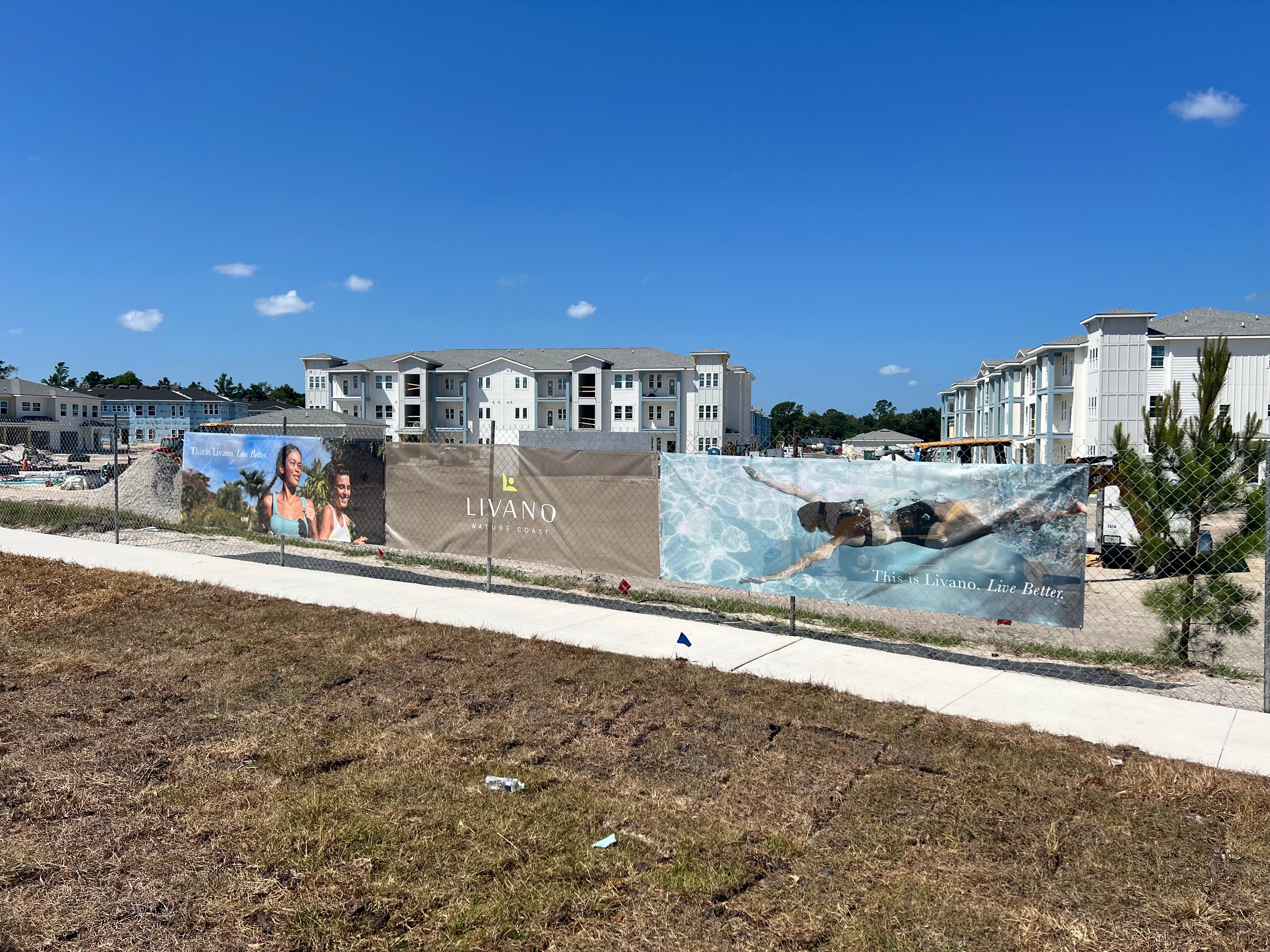 Vinyl & Mesh Custom Banners Spring Hill, FL / Brooksville, FL