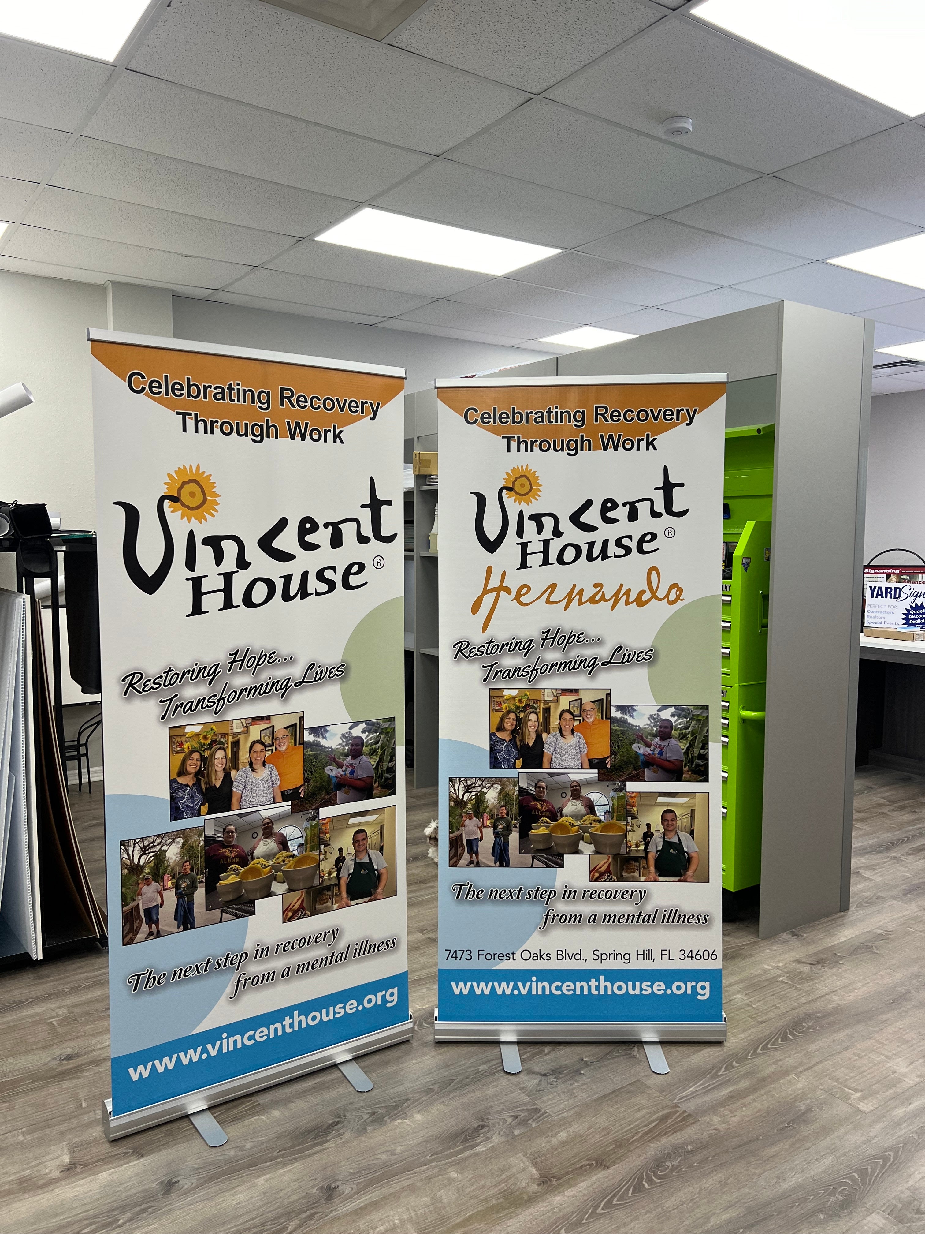 Vinyl & Mesh Custom Banners Spring Hill, FL / Brooksville, FL