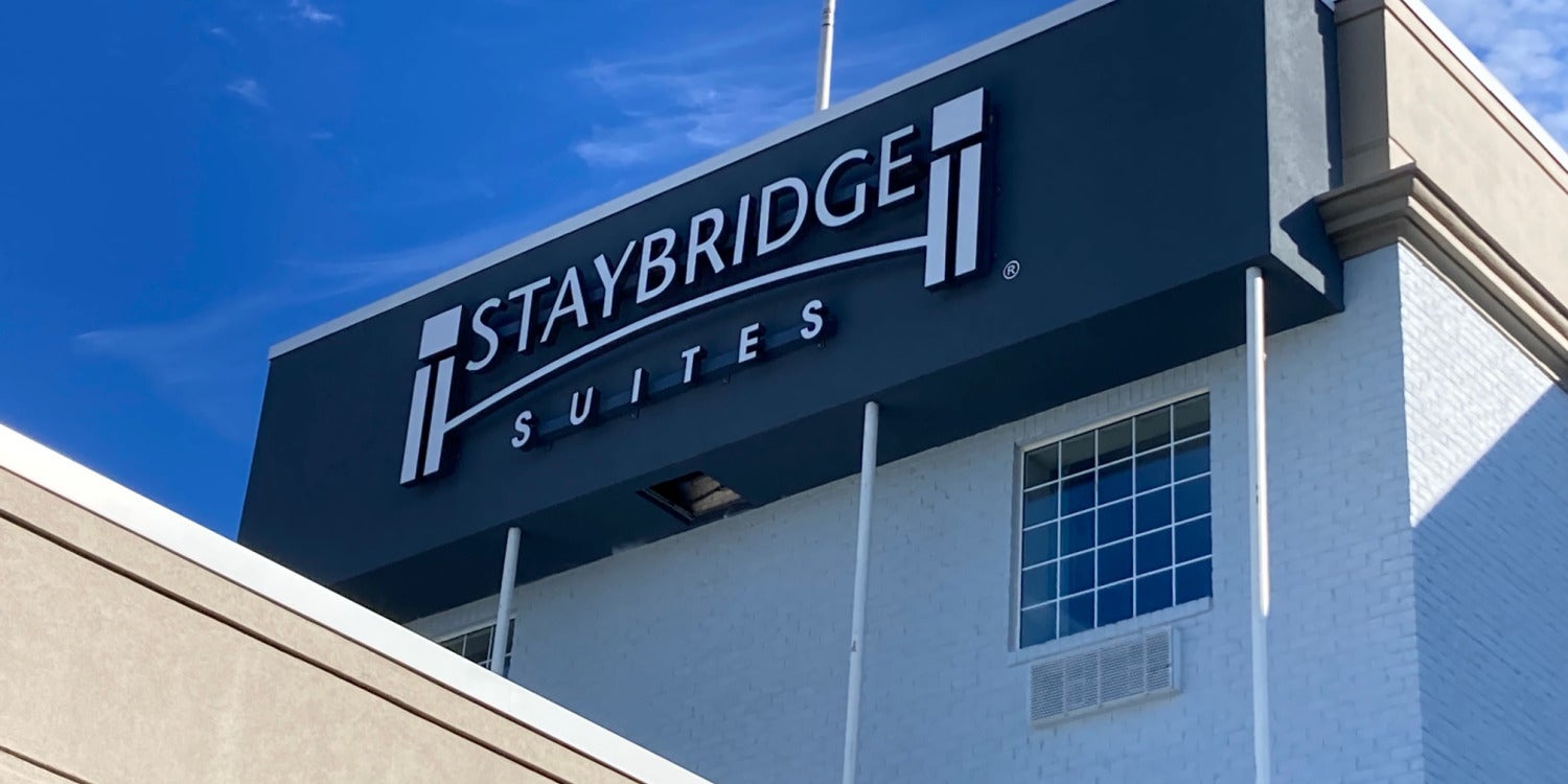 Building & Commercial Signs