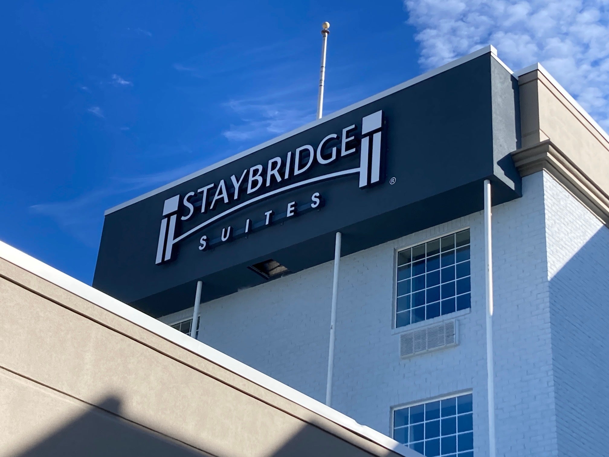 Building & Commercial Signs