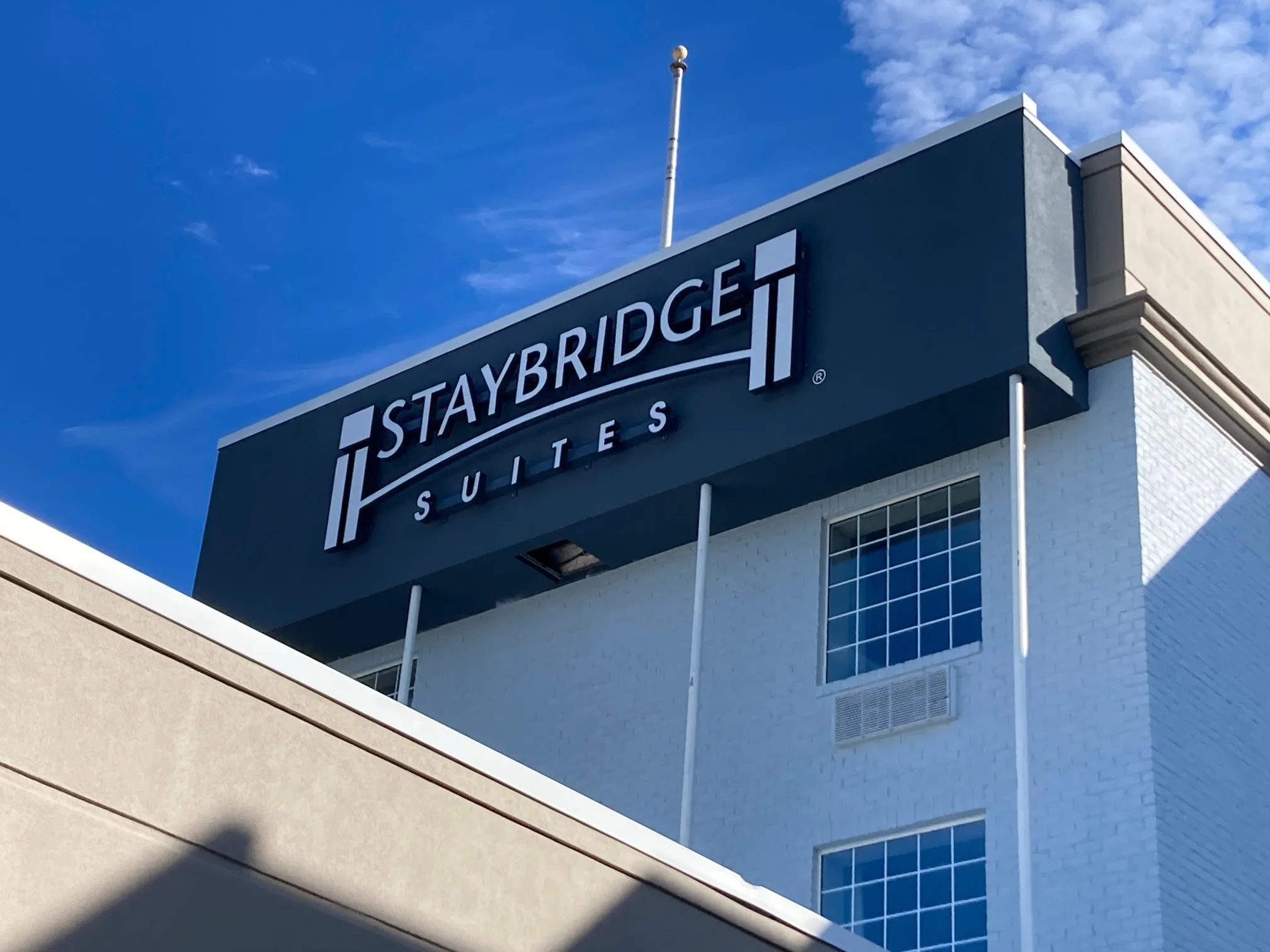 Building & Commercial Signs