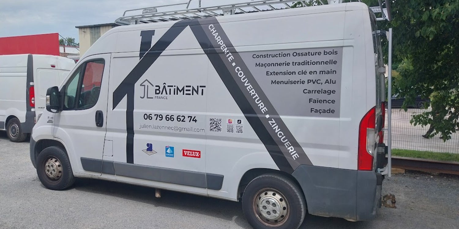 Décoration d'un véhicule utilitaire