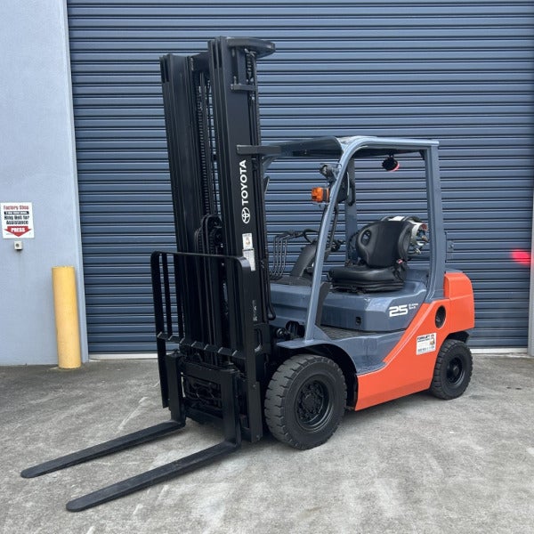 Used Toyota LPG Forklift #W238