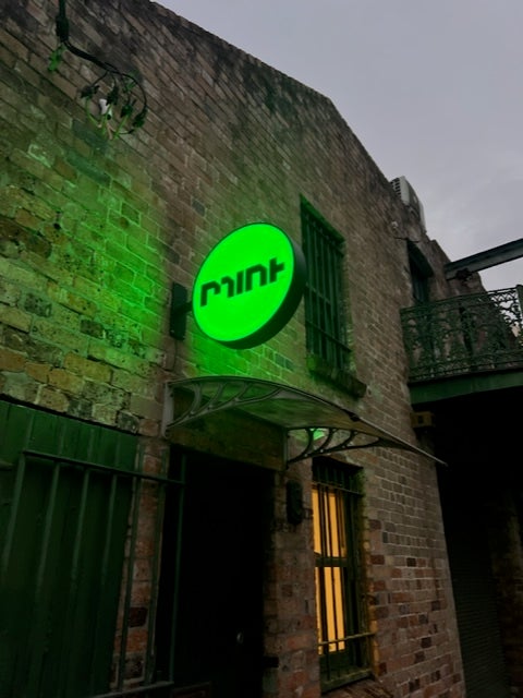 Mint Films_Double sided lightbox with vinyl