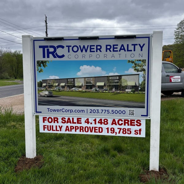 103 junction rd Brookfield.Real Estate Sign