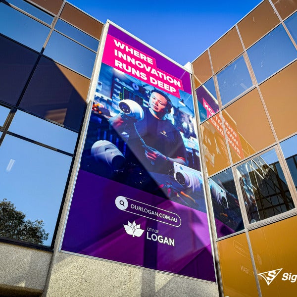 Sail Track Banner
