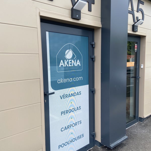Enseigne et micro-perforé Akena