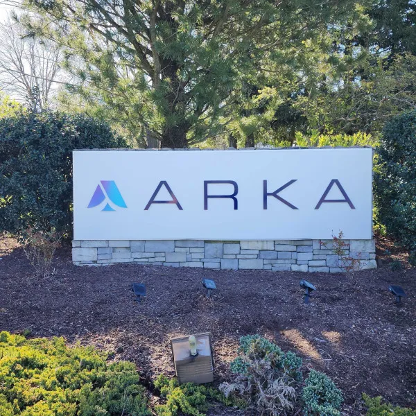 Arka Monument Sign