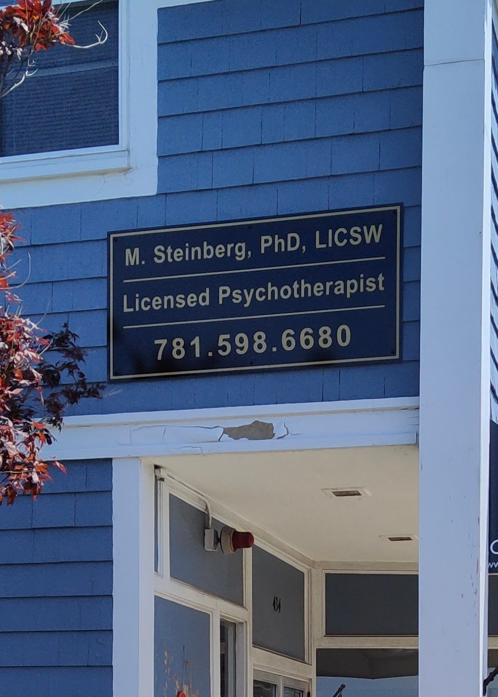 Peeling letters = need for a new sign