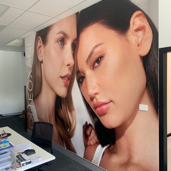 TEOXANE Wall Graphics