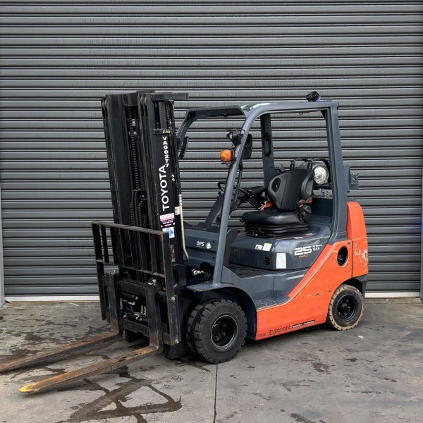 Used Toyota LPG Forklift #2164