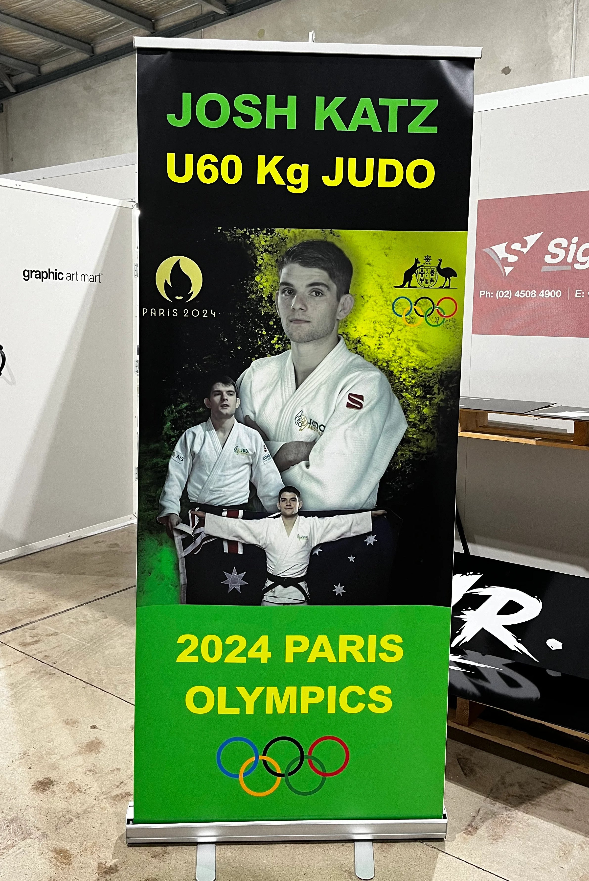 Pull Up Banner