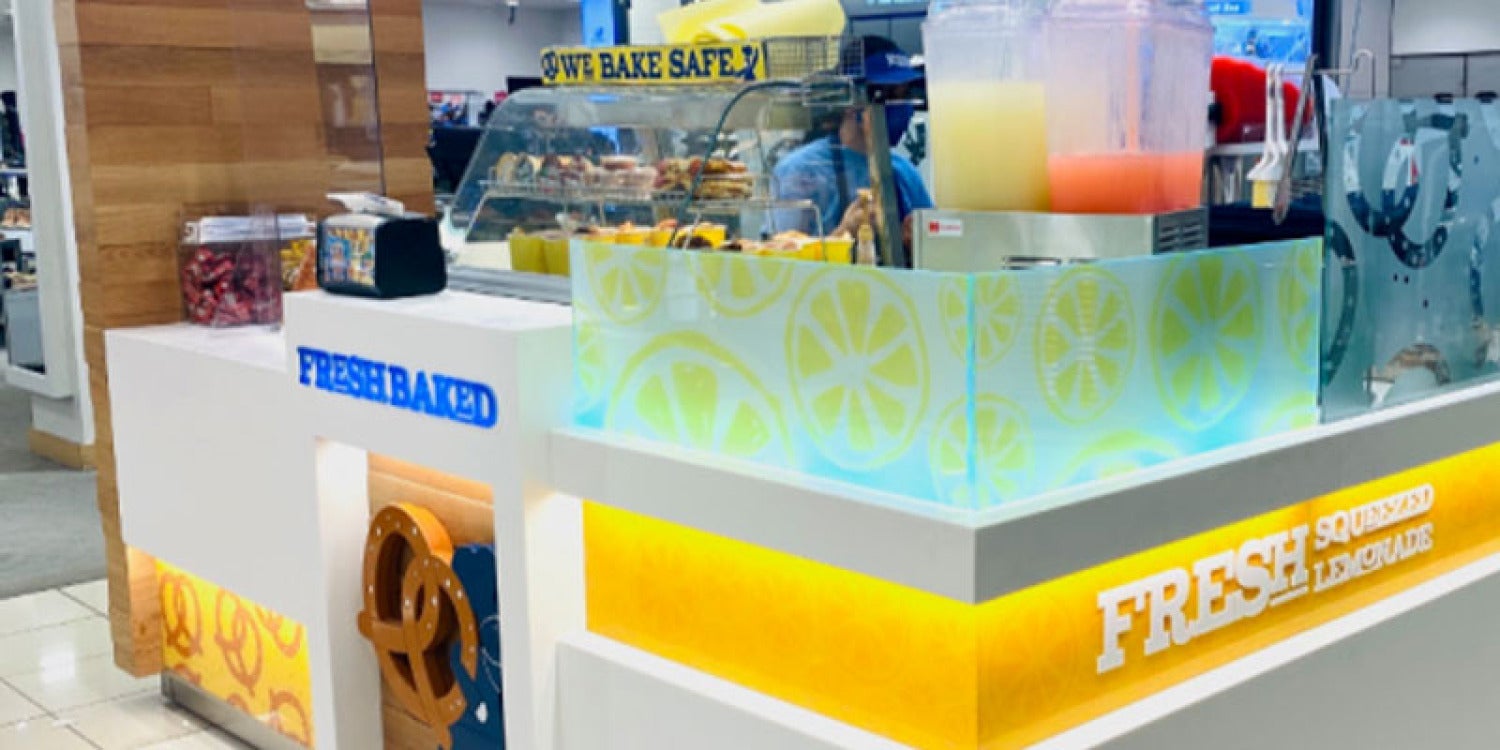 Indulge in SoCal Vibes at Macy's Queens: Wetzel's Pretzels Bakery Debuts, Adding a Fresh Twist to New York City Shopping Spree