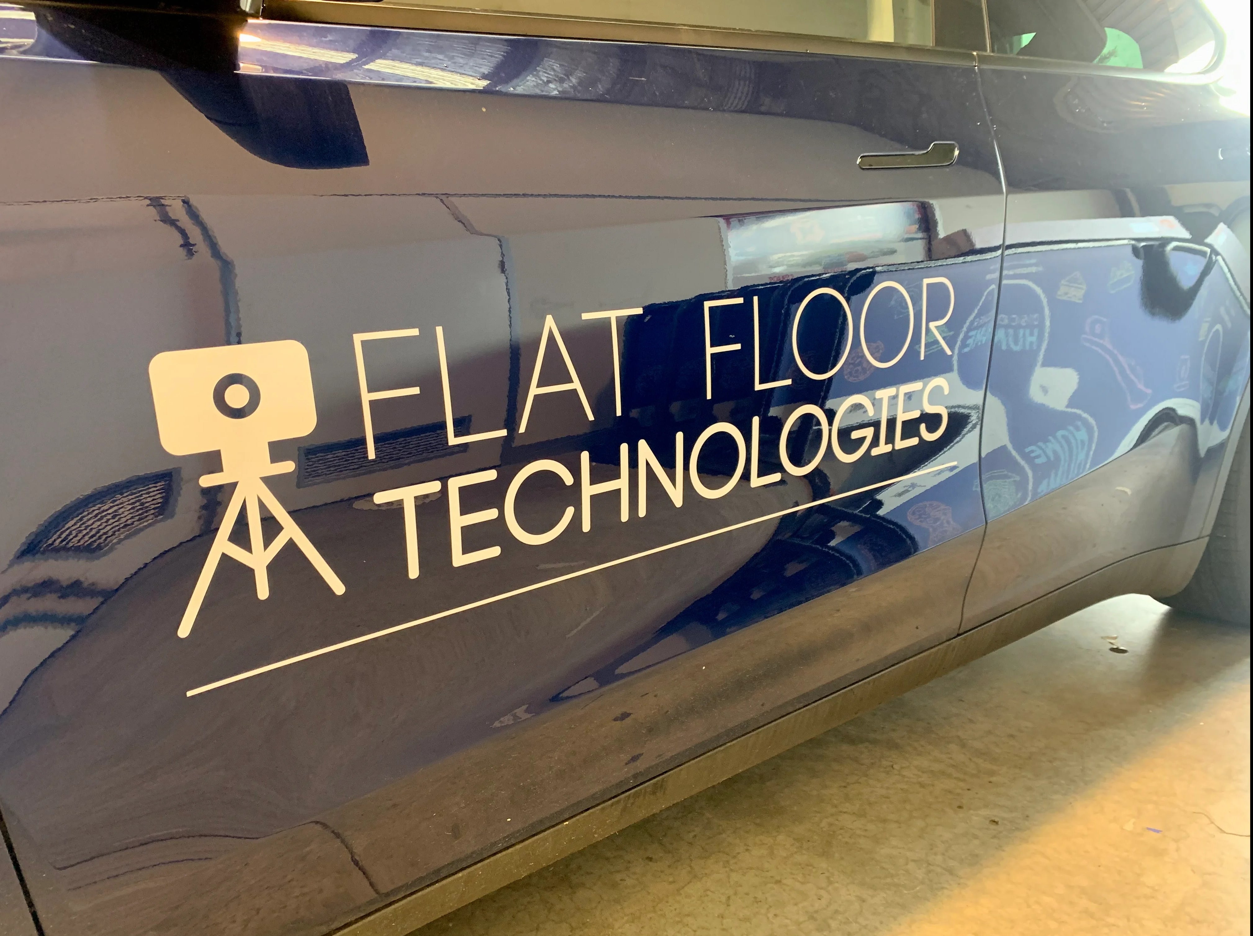 Vehicle Lettering - Flat Floor Technologies