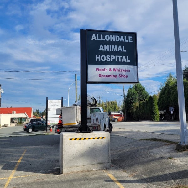 Pylon Sign for Allondale Animal Hospital in Surrey, BC