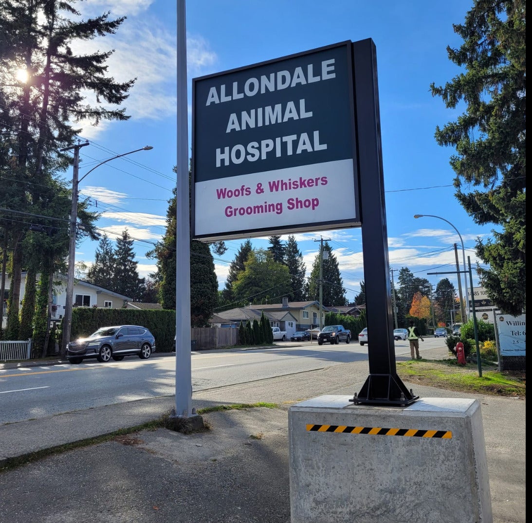 Pylon Sign for Allondale Animal Hospital in Surrey, BC