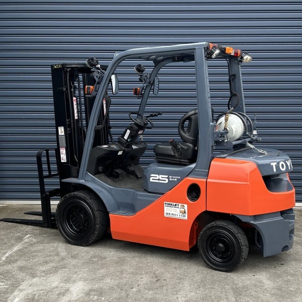 Used Toyota LPG Forklift #W241