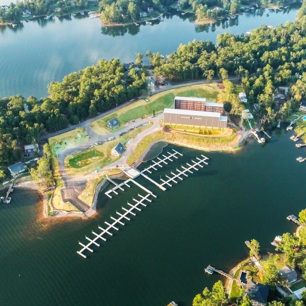 Putnam's Harbor on Lake Murray Stands Out with Landmark Channel Letters