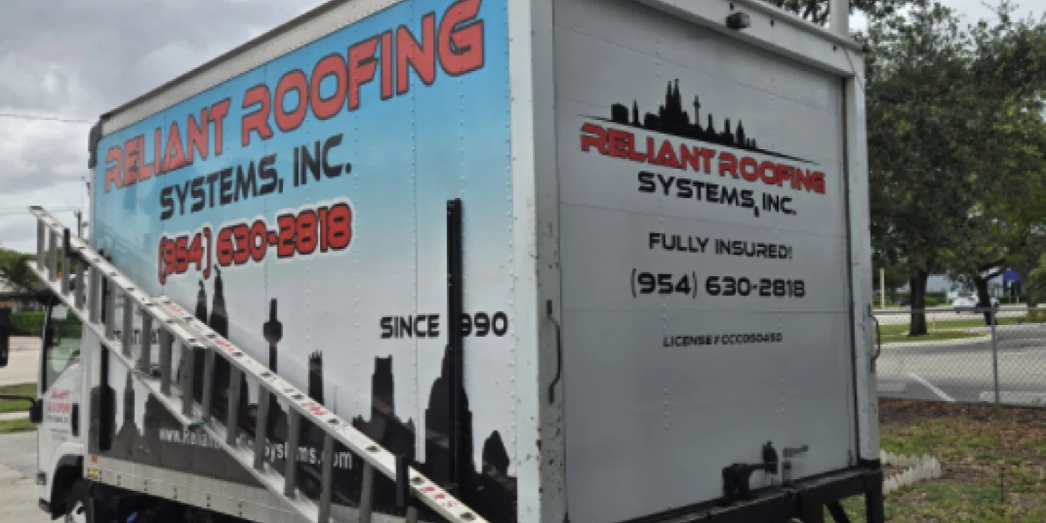 Truck Wraps, Signs & Graphics