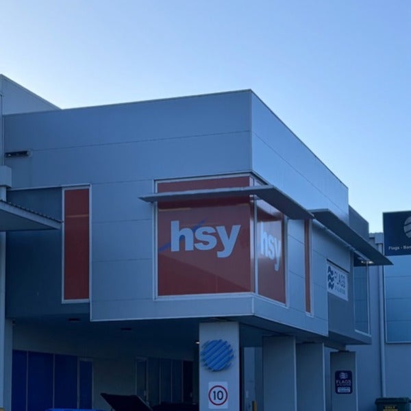 Simple, bold and effective Sign Writing