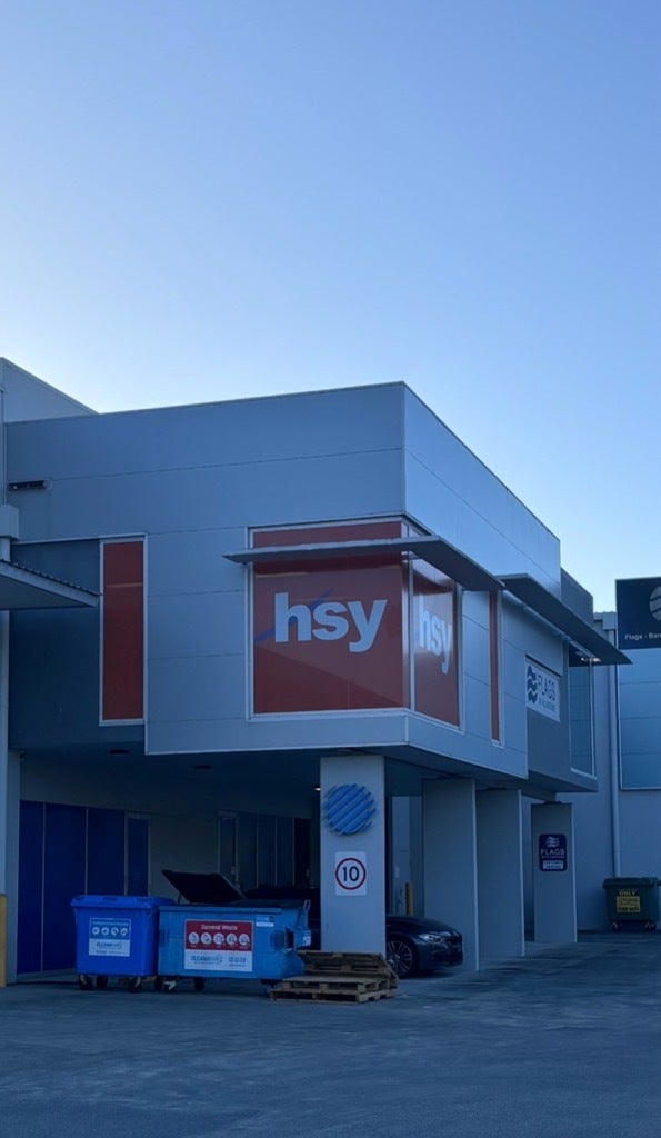 Simple, bold and effective Sign Writing