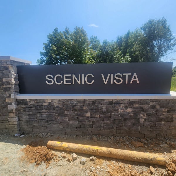 Scenic Vista Non-Illuminated Aluminum Cabinet Installation