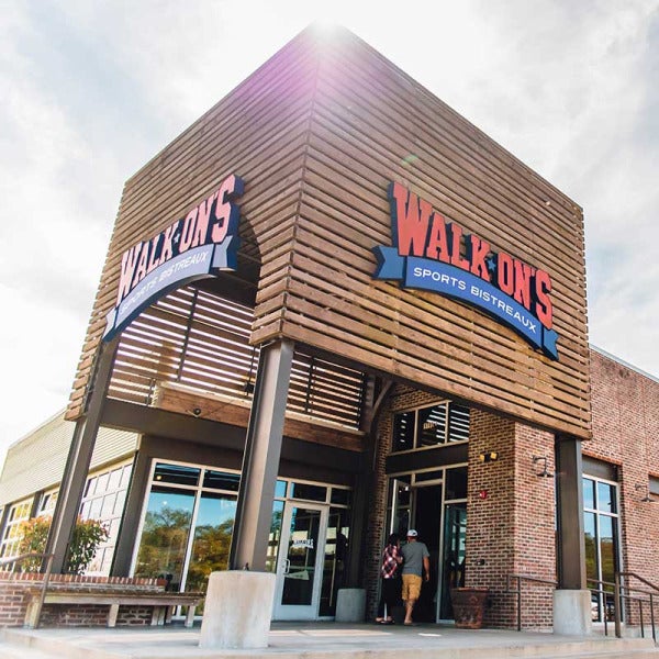 Meet Laurie Curtis: The Marketing Maverick Changing the Game at Walk-On's Sports Bistreaux Meet Laurie Curtis: The Marketing Maverick Changing the Game at Walk-On's Sports Bistreaux