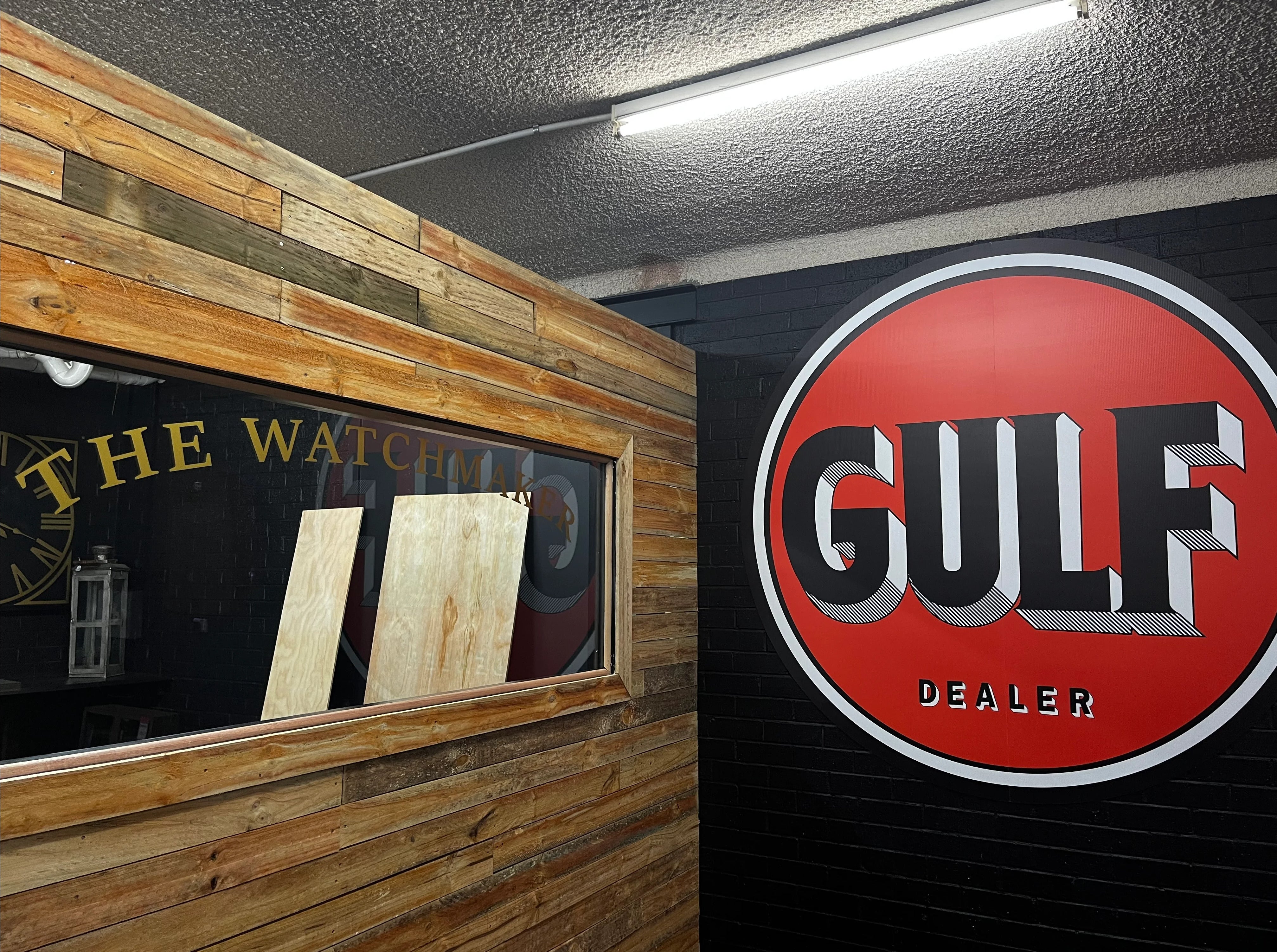 The Watchmaker’s New Signage by Signarama Windsor