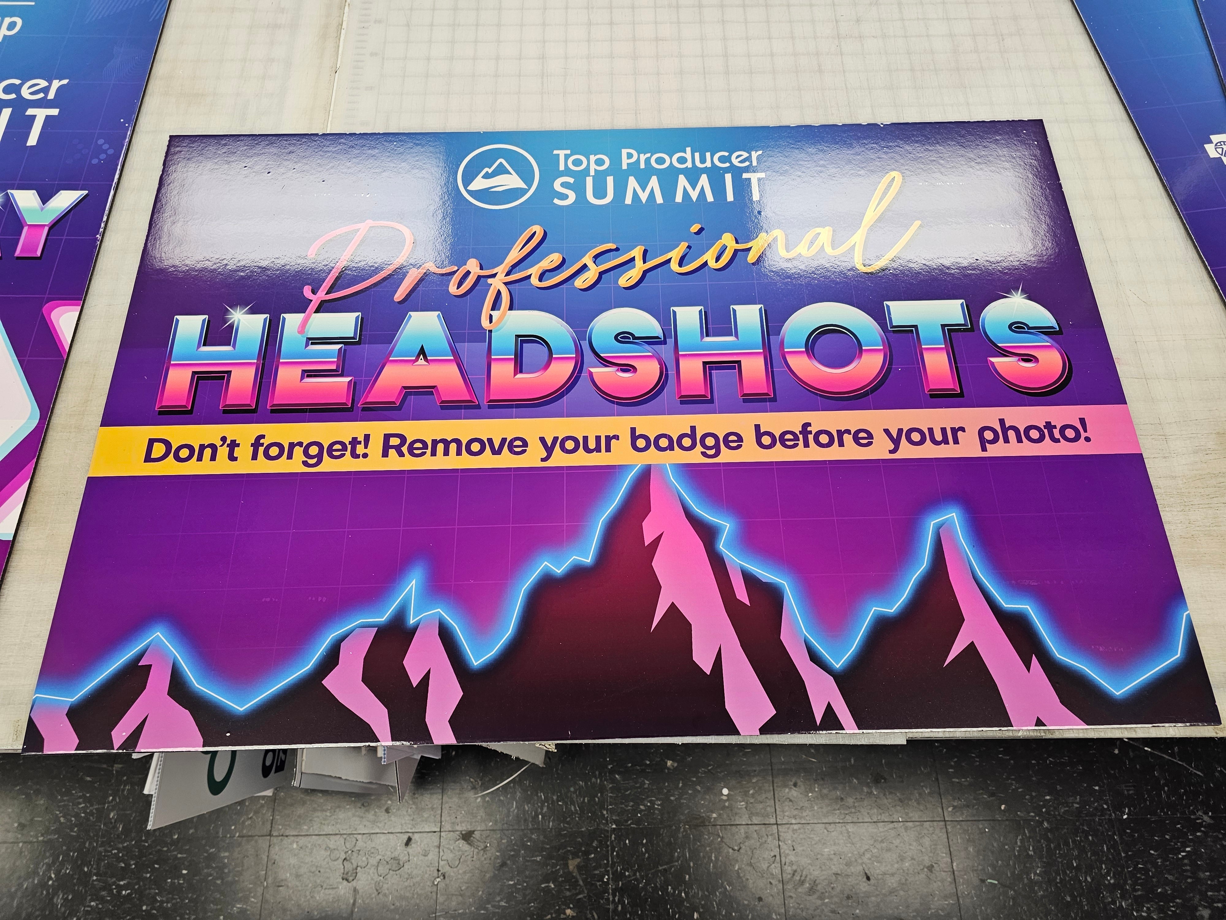 Freestanding & Standalone Signs