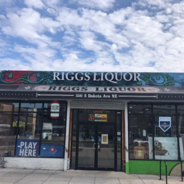 Riggs Liquor Channel Letter Sign