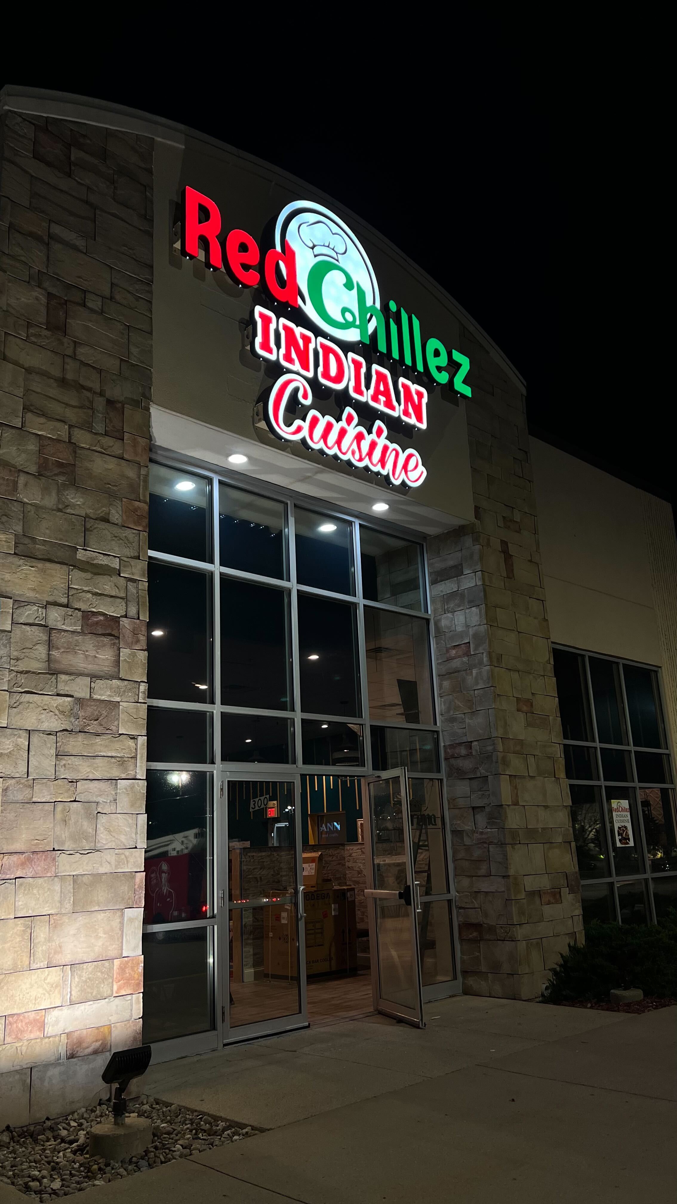 Illuminated & Lighted Signs