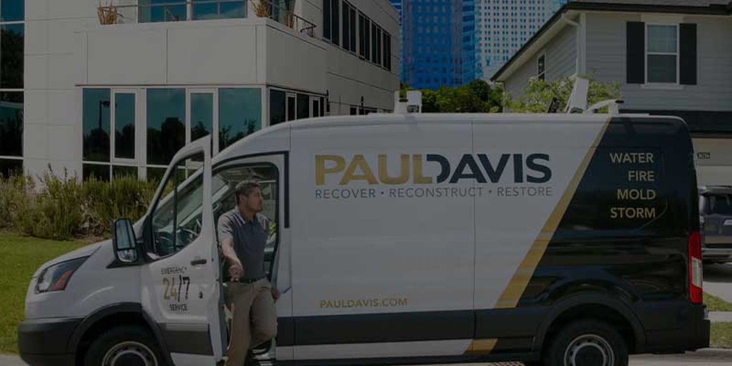 Meet Leslie Anderson: Paul Davis Restoration's Trailblazing Senior VP Set to Shine at R&R Magazine's Women in Restoration Award Ceremony.