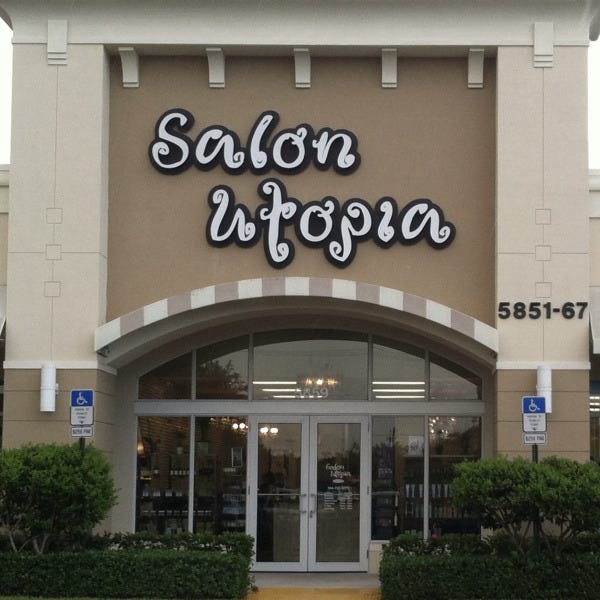 Storefont Lit Channel Letter Sign in Coral Springs, Florida